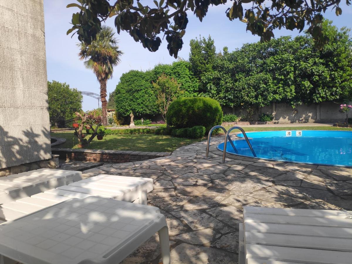 Leisure House Jovovic Villa บาร์ ภายนอก รูปภาพ