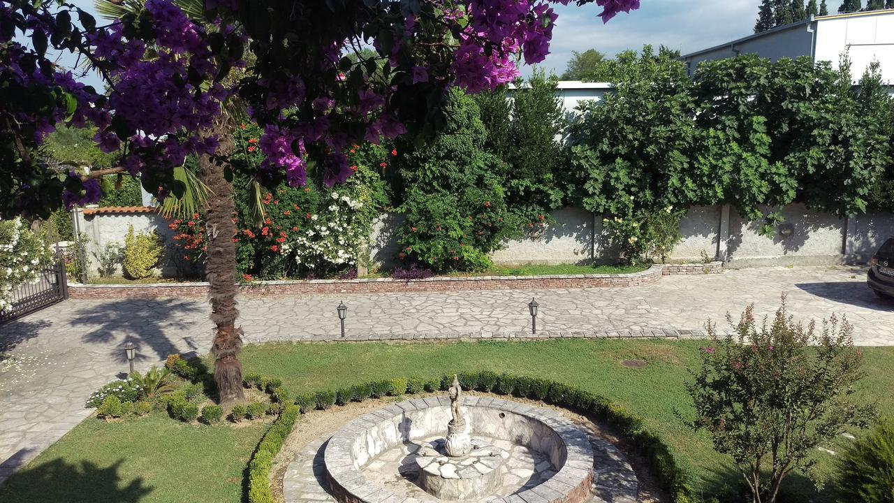 Leisure House Jovovic Villa บาร์ ภายนอก รูปภาพ